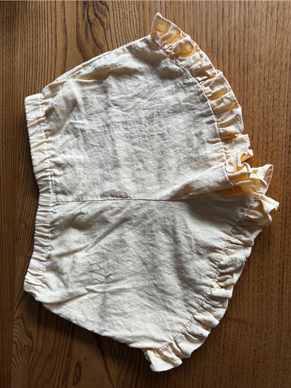 Eliza Faulkner Baxter Ruffle Linen Shorts (Small) - Picture 1 of 6